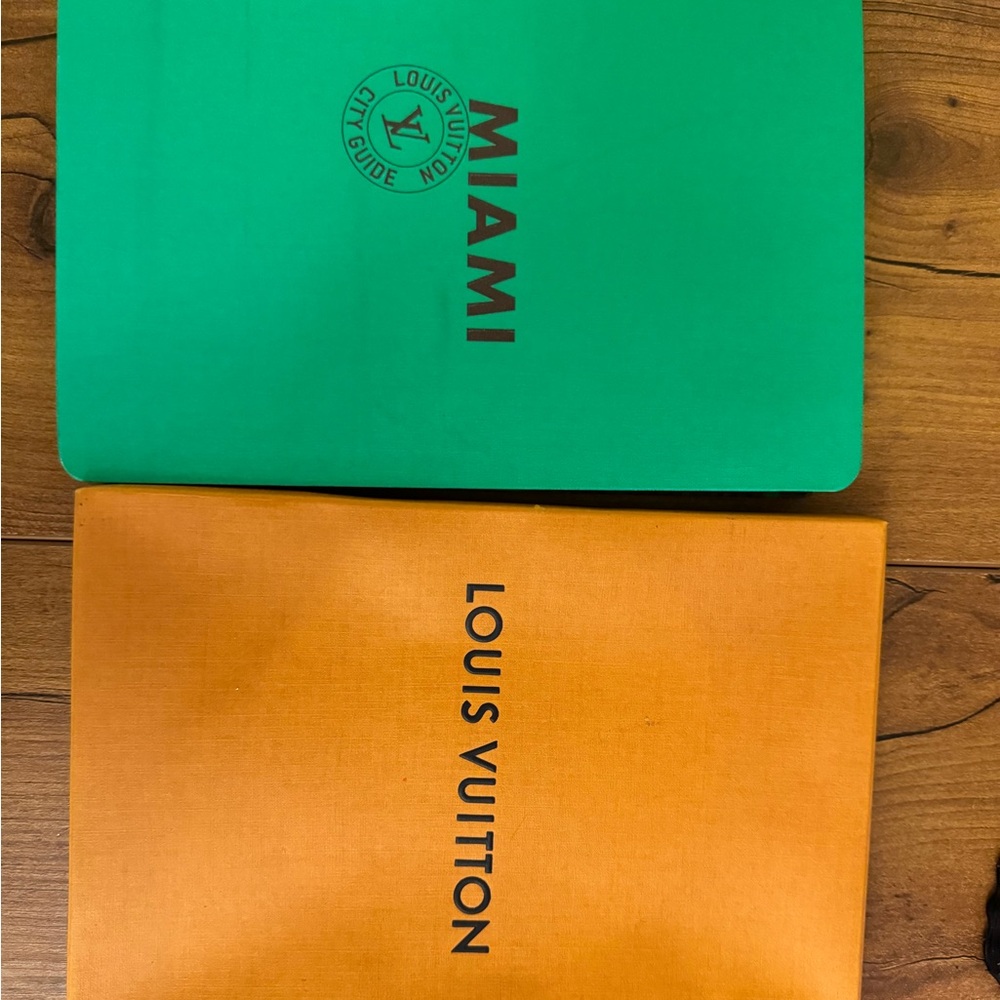 Louis Vuitton Miami Guide book